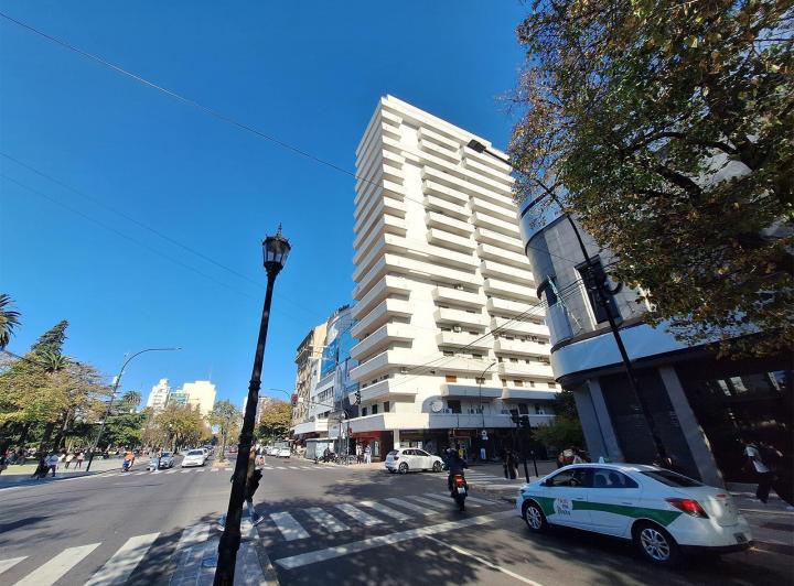 Departamento · 120m² · 6 Ambientes