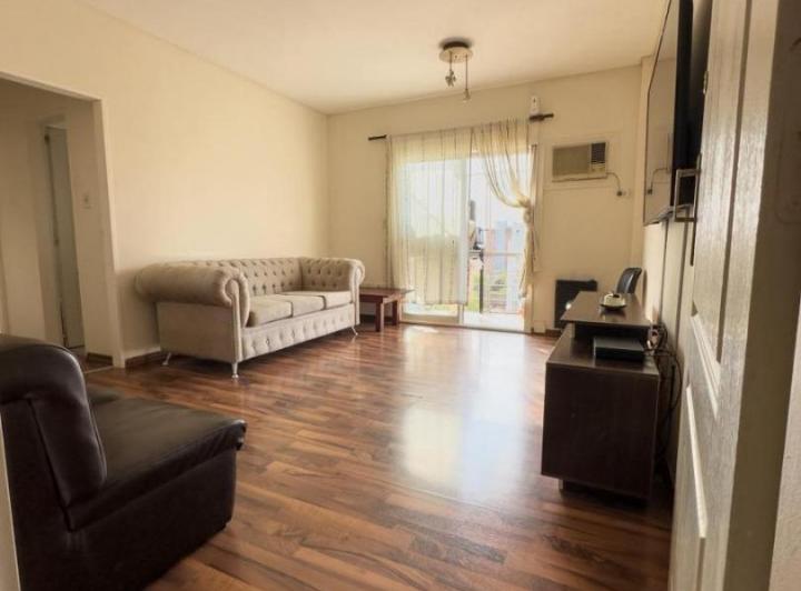 Departamento · 49m² · 2 Ambientes · 1 Cochera