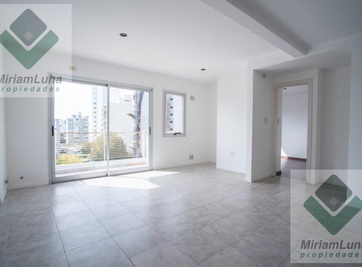 Departamento · 50m² · 3 Ambientes · 1 Cochera