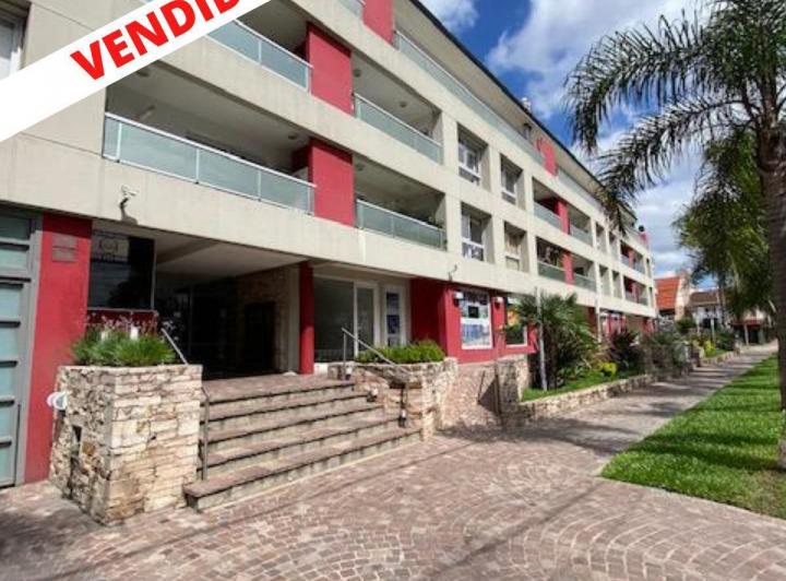 Departamento · 48m² · 2 Ambientes · 1 Cochera