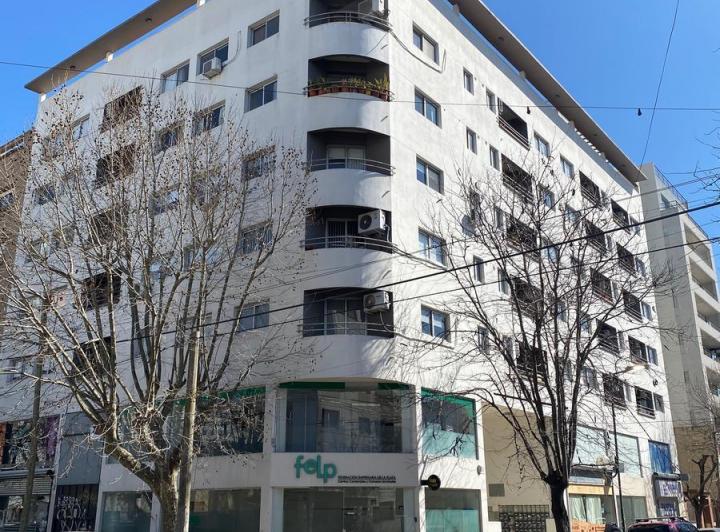 Departamento · 80m² · 3 Ambientes · 1 Cochera
