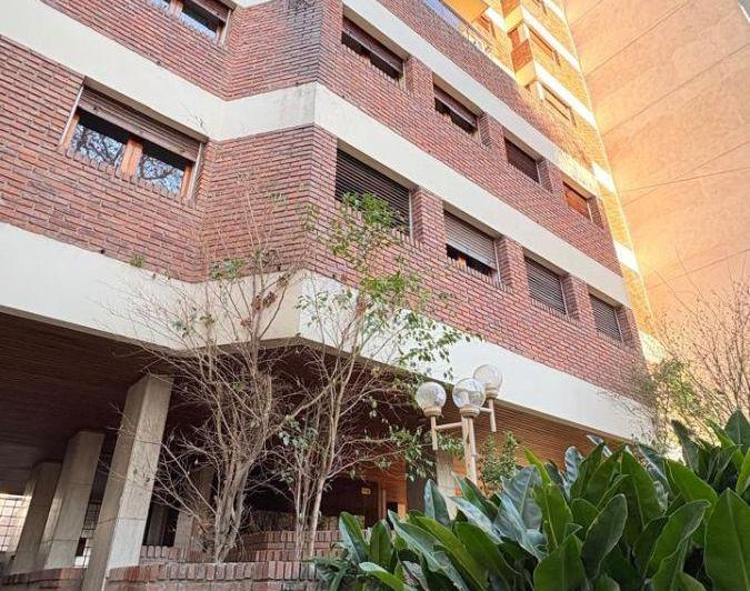 Departamento · 90m² · 4 Ambientes · 1 Cochera