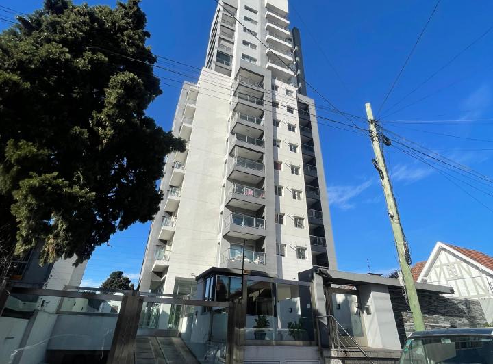 Departamento · 77m² · 3 Ambientes · 1 Cochera