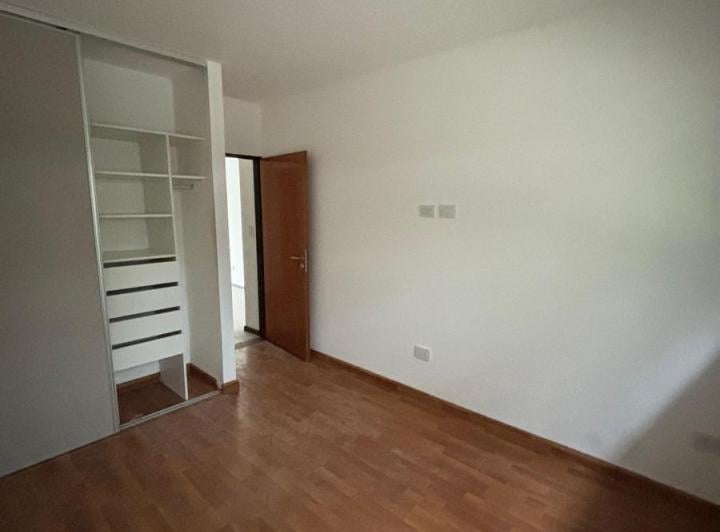 Departamento · 47m² · 2 Ambientes · 1 Cochera