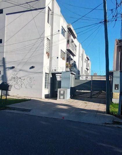 Departamento · 1m² · 2 Ambientes · 1 Cochera