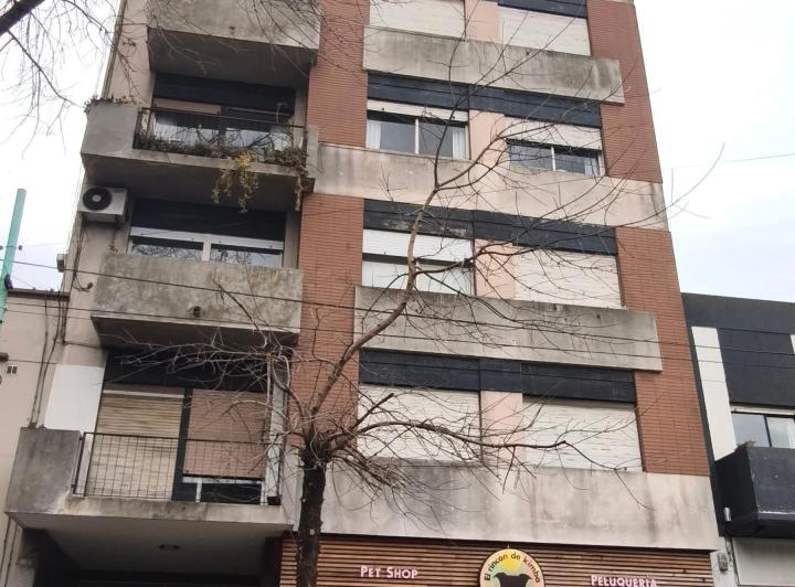 Departamento · 80m² · 4 Ambientes