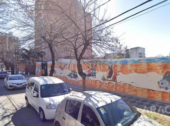 Terreno · 1350m²