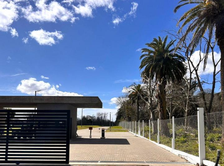 Terreno · 600m²