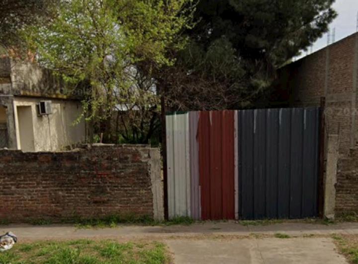 Terreno · 866m²