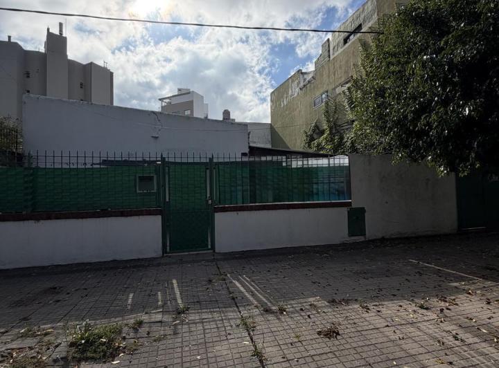 Terreno · 360m²