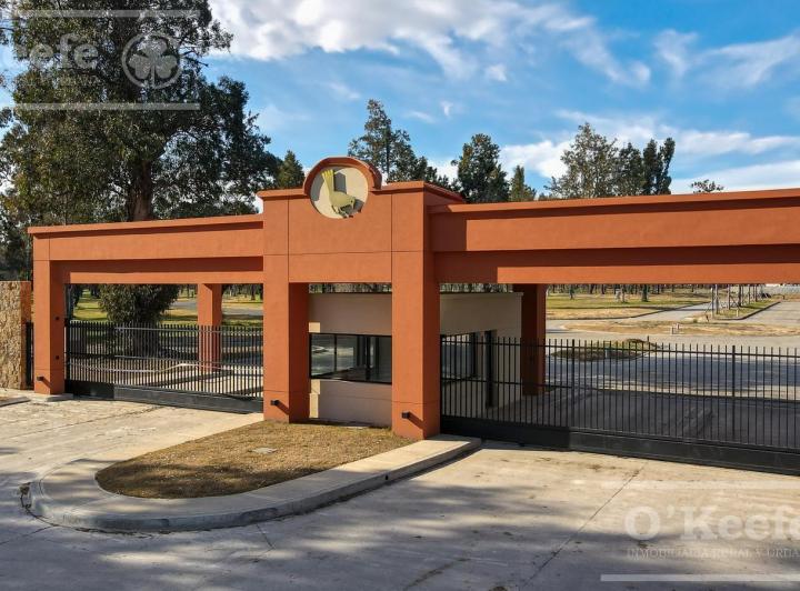 Terreno · 754m²