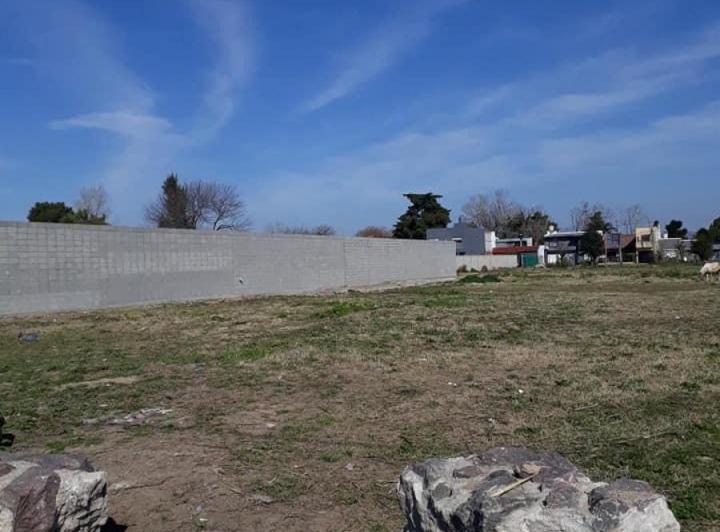 Terreno · 450m²