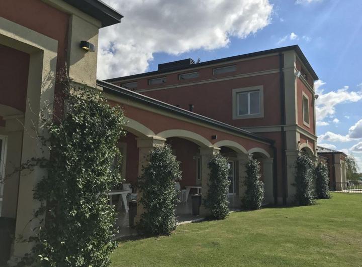 Terreno · 980m²