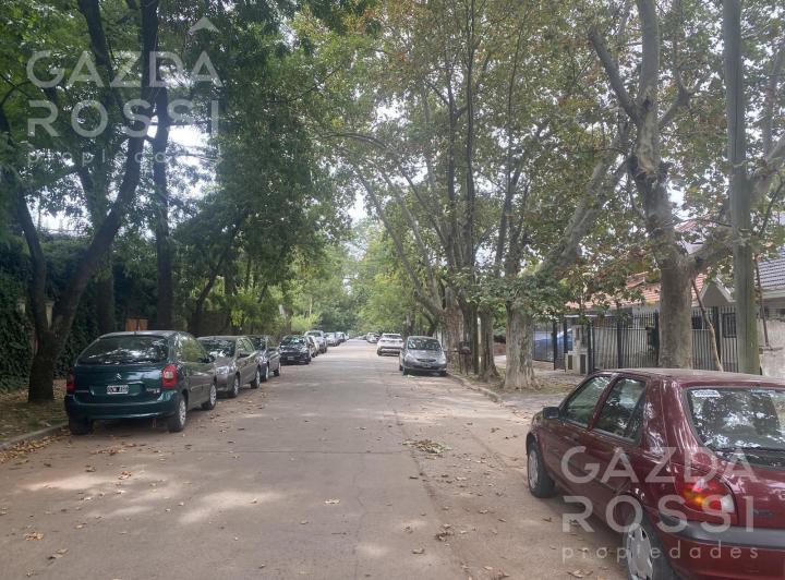 Terreno · 245m²