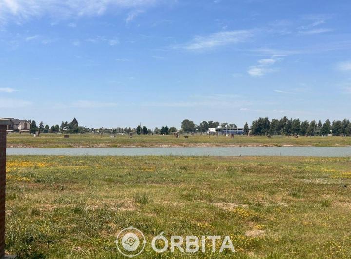 Terreno · 650m²