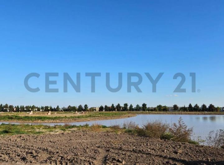Terreno · 637m²