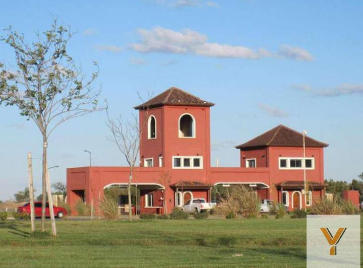 Terreno · 690m²