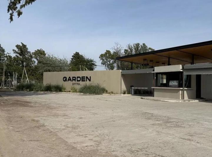 Terreno · 719m²