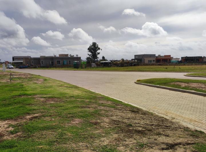 Terreno · 659m²
