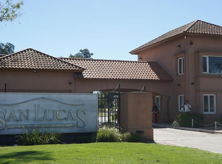 Terreno · 800m²