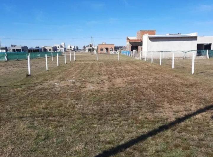 Terreno · 300m²