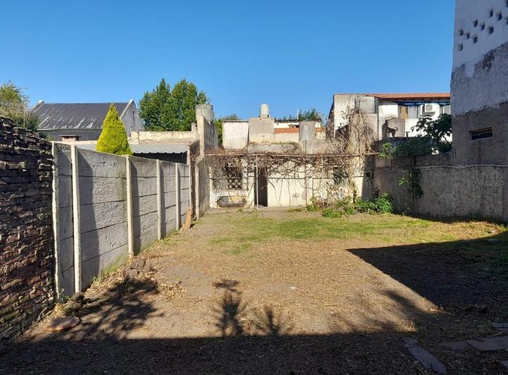 Terreno · 202m²