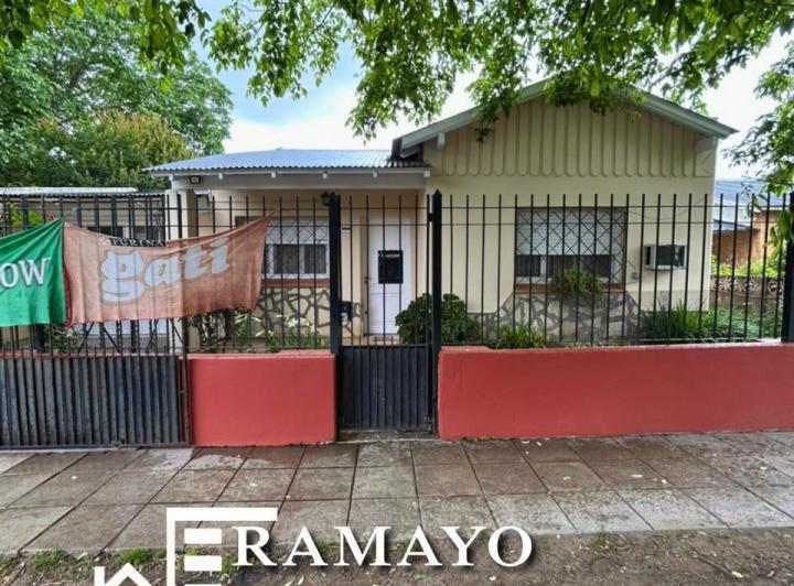 Terreno · 95m² · 4 Ambientes · 1 Cochera