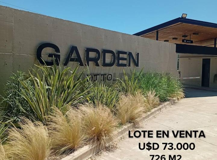 Terreno · 726m²