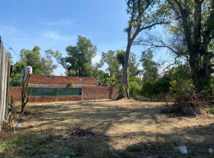 Terreno · 296m²