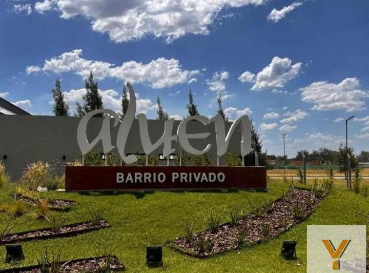 Terreno · 676m²