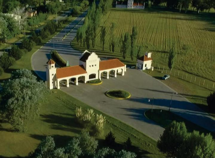 Terreno · 1356m²