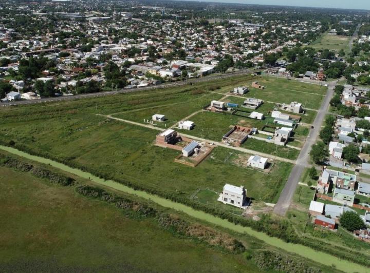Terreno · 265m²