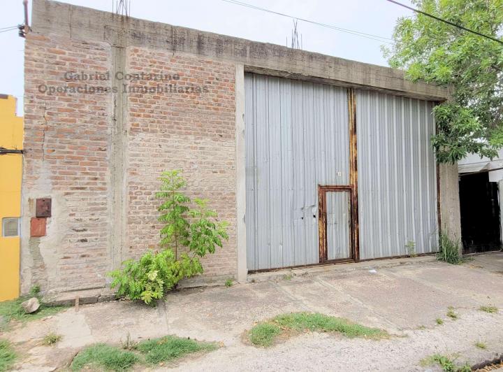 Terreno · 218m²