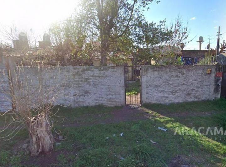 Terreno · 225m²