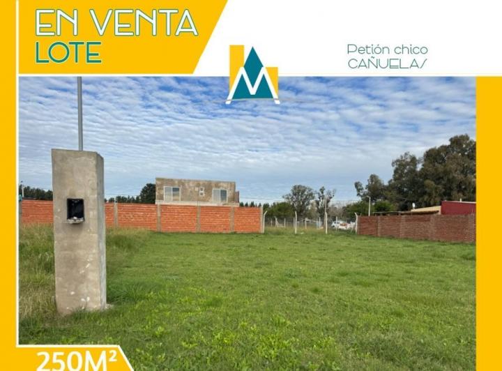 Terreno · 250m²