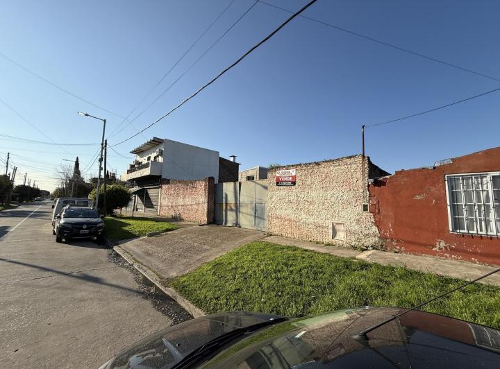 Terreno · 765m²