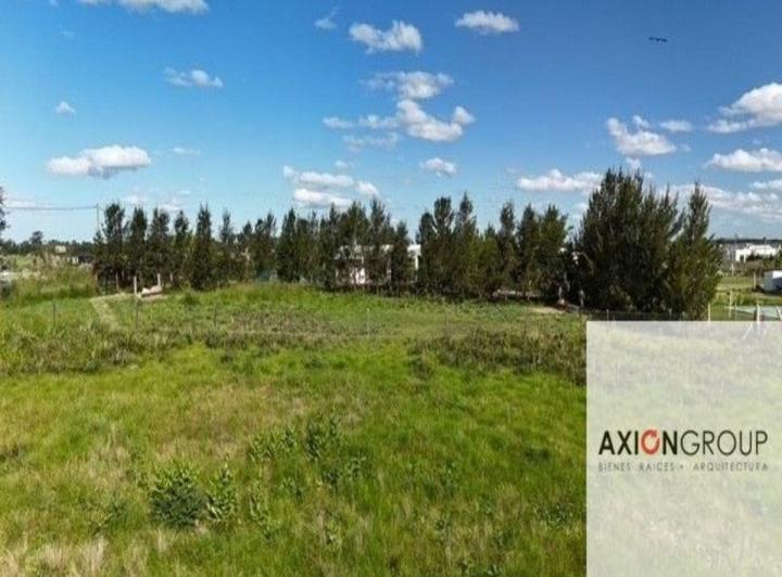 Terreno · 1058m²