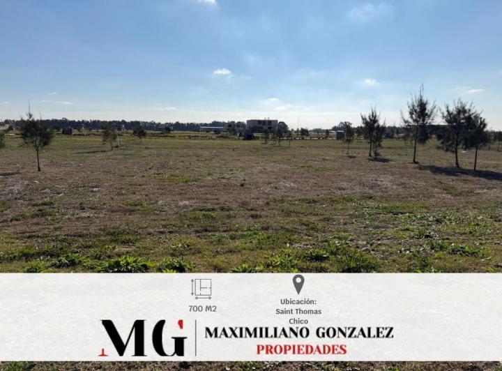 Terreno · 700m²