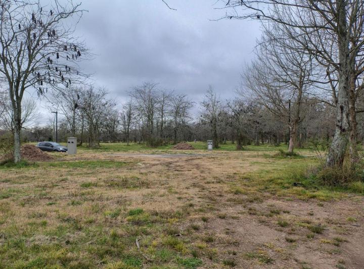 Terreno · 846m²