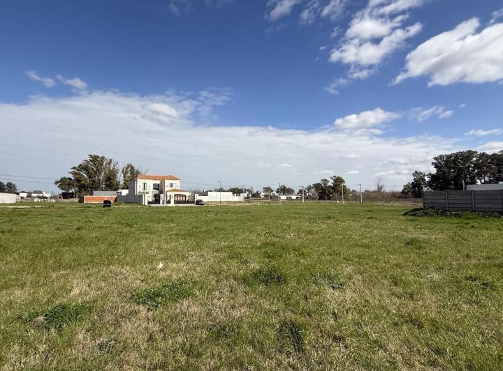 Terreno · 690m²