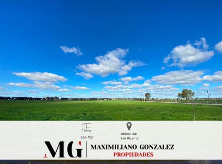 Terreno · 654m²