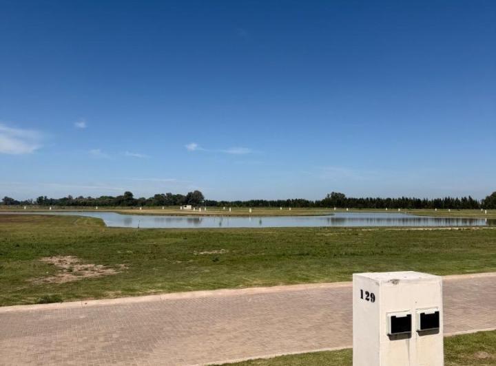 Terreno · 600m²