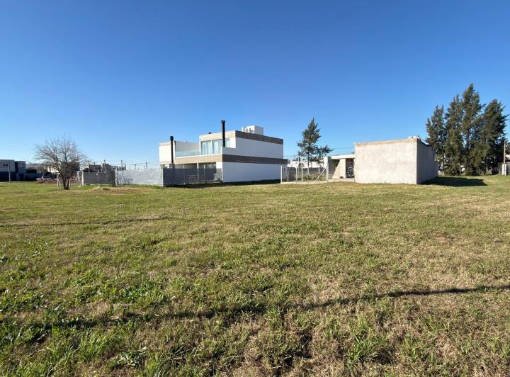 Terreno · 297m²