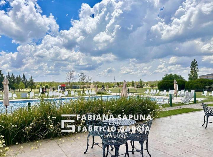 Terreno · 2400m²