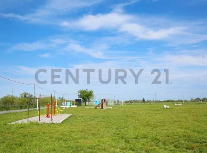 Terreno · 268m²