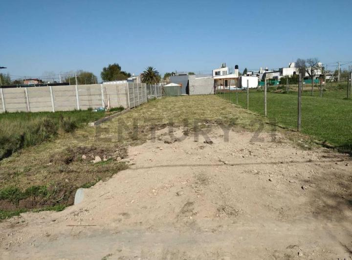 Terreno · 375m²