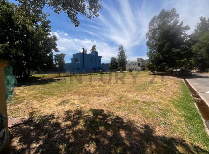 Terreno · 800m²