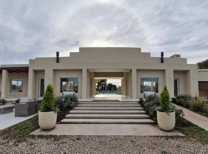 Terreno · 653m²