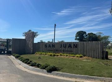 Terreno · 640m²