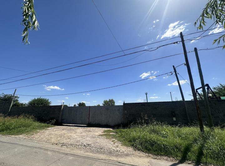 Terreno · 8321m²